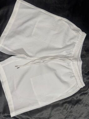 NFINITY White Elastic Waist Shorts